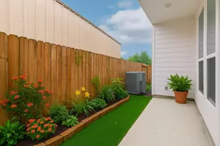 2353 Hoskins Dr, Houston, TX 77080 - Photo 42