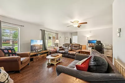 3036 Crest Drive, Dickinson, TX 77539 - Photo 4