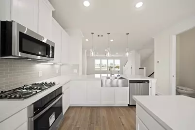 13305 Moncloa Drive, Houston, TX 77047 - Photo 12