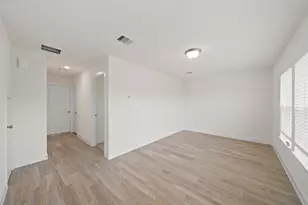 13305 Moncloa Dr, Houston, TX 77047 - Photo 4