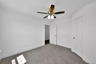 1053 Rd 5740, Cleveland, TX 77327 - Photo 24