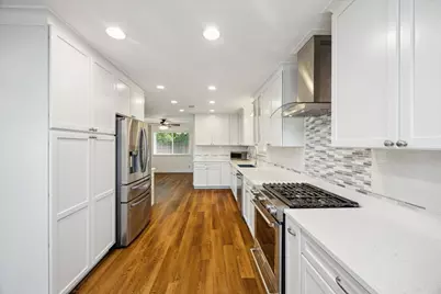 5707 Darnell Street, Houston, TX 77096 - Photo 2