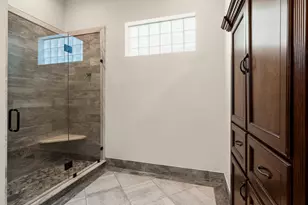 10 Hollow Glen Ln, Tomball, TX 77375 - Photo 22