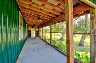 1625 Cr 244 E, Brazoria, TX 77422 - Photo 22
