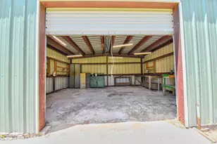 1625 Cr 244 E, Brazoria, TX 77422 - Photo 32