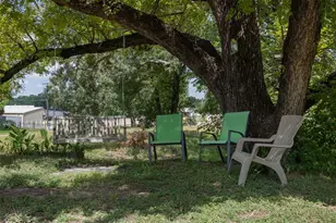 217 Kennard St, Buffalo, TX 75831 - Photo 20
