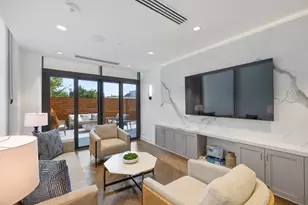 2323 W Main St, Houston, TX 77098 - Photo 18