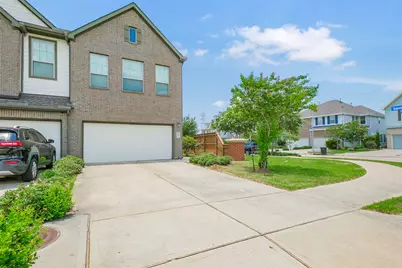 2547 Bordelon Lane, Missouri City, TX 77459 - Photo 2