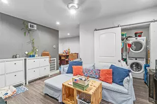 4630 Woodside St, Houston, TX 77023 - Photo 2