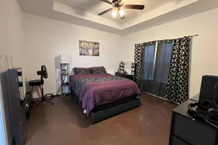 406 San Jacinto St, Smithville, TX 78957 - Photo 8