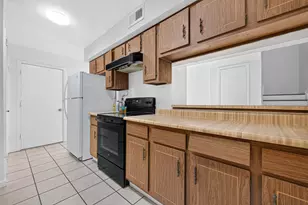 4068 Belle Park Dr, Houston, TX 77072 - Photo 4