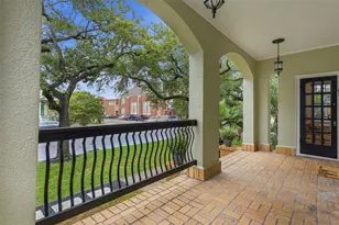 1804 33rd St, Galveston, TX 77550 - Photo 4