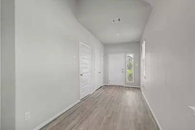 10434 Rochester Hills Lane, Tomball, TX 77375 - Photo 4