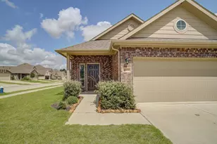 10434 Rochester Hls Ln, Tomball, TX 77375 - Photo 2