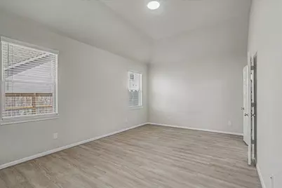 10434 Rochester Hills Lane, Tomball, TX 77375 - Photo 18