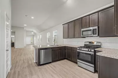 10434 Rochester Hills Lane, Tomball, TX 77375 - Photo 14