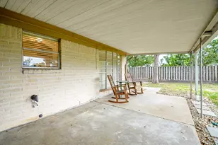 7719 Lacy Hill Dr, Houston, TX 77036 - Photo 16