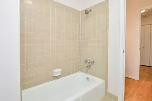 7719 Lacy Hill Dr, Houston, TX 77036 - Photo 14