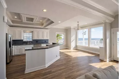 431 Hana Drive, Tiki Island, TX 77554 - Photo 8