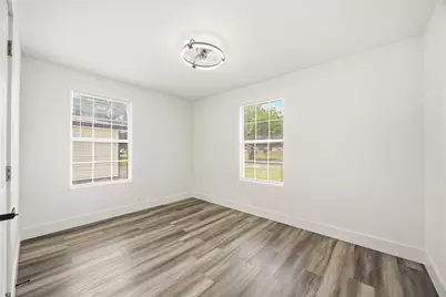 1530 15th Avenue N, Texas City, TX 77590 - Photo 16