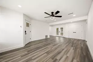 1530 15th Ave N, Texas City, TX 77590 - Photo 2