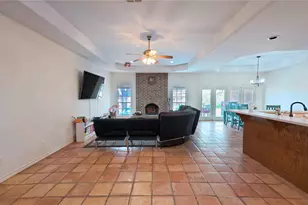 10782 Co Rd 284, Edna, TX 77957 - Photo 18