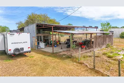 10782 County Road 284, Edna, TX 77957 - Photo 42