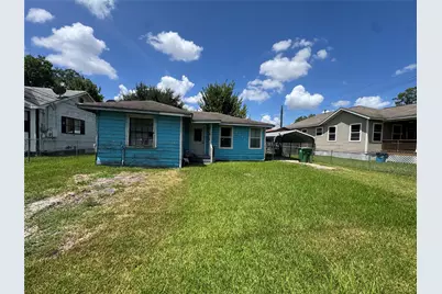 4211 Castor Street, Houston, TX 77022 - Photo 1