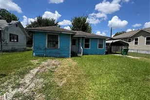 4211 Castor St, Houston, TX 77022 - Photo 8