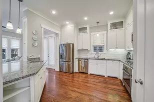 1224 W 17th St, Houston, TX 77008 - Photo 4