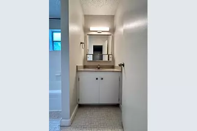 3902 Mandell Street #9, Houston, TX 77006 - Photo 16