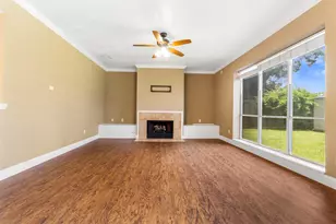 10310 Little Oak Dr, Baytown, TX 77523 - Photo 12