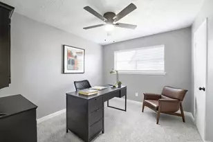 158 Blue Castle Ct, Houston, TX 77015 - Photo 28