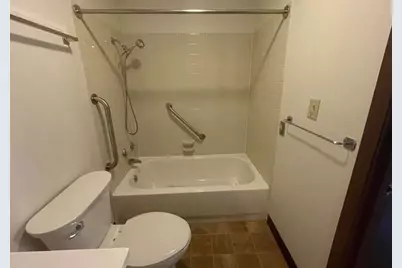 979 S Serrano Ave, Los Angeles, CA 90006 - Photo 8