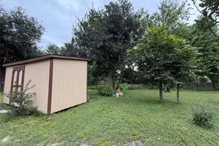 8907 Meadow Vista Blvd, Houston, TX 77064 - Photo 6