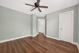 1613 Palcio Real Dr, Houston, TX 77047 - Photo 32