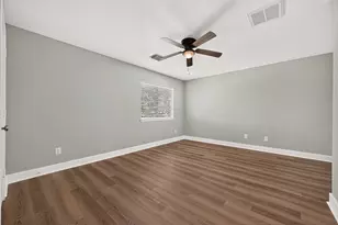 1613 Palcio Real Dr, Houston, TX 77047 - Photo 26