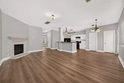 1613 Palcio Real Drive, Houston, TX 77047 - Photo 12
