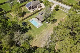 7927 Needlepoint Rd, Baytown, TX 77521 - Photo 46