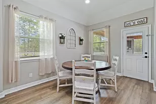 7927 Needlepoint Rd, Baytown, TX 77521 - Photo 10