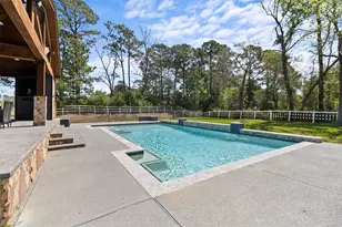 7927 Needlepoint Rd, Baytown, TX 77521 - Photo 36