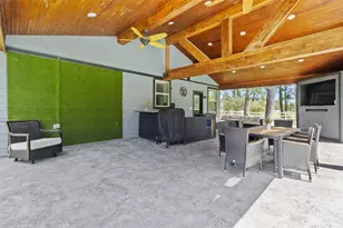 7927 Needlepoint Rd, Baytown, TX 77521 - Photo 34