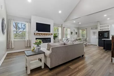 7927 Needlepoint Road, Baytown, TX 77521 - Photo 6