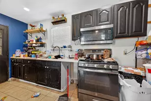 1822 Wayside Dr, Texas City, TX 77590 - Photo 8