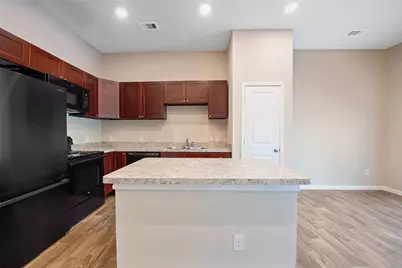 7937 Richland Drive #B, Houston, TX 77028 - Photo 10