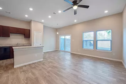 7937 Richland Drive #B, Houston, TX 77028 - Photo 4