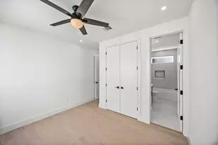 1424 W 23rd St, Houston, TX 77008 - Photo 24