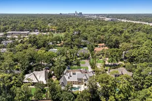 852 Country Ln, Houston, TX 77024 - Photo 10