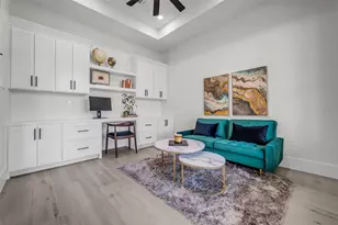 22420 Meadowhurst Circle W, Tomball, TX 77377 - Photo 16