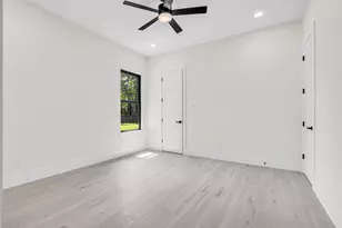 22420 Meadowhurst Circle W, Tomball, TX 77377 - Photo 38